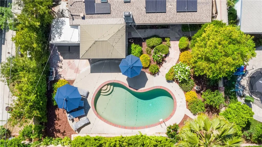 Additional image 108 of 8420 Cozycroft Ave, Winnetka, CA 91306
