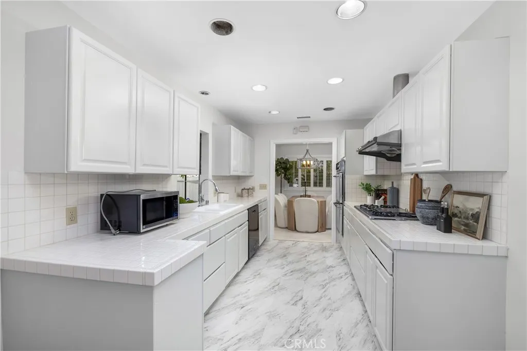 Additional image 98 of 531 W Walnut Ave, Monrovia, CA 91016