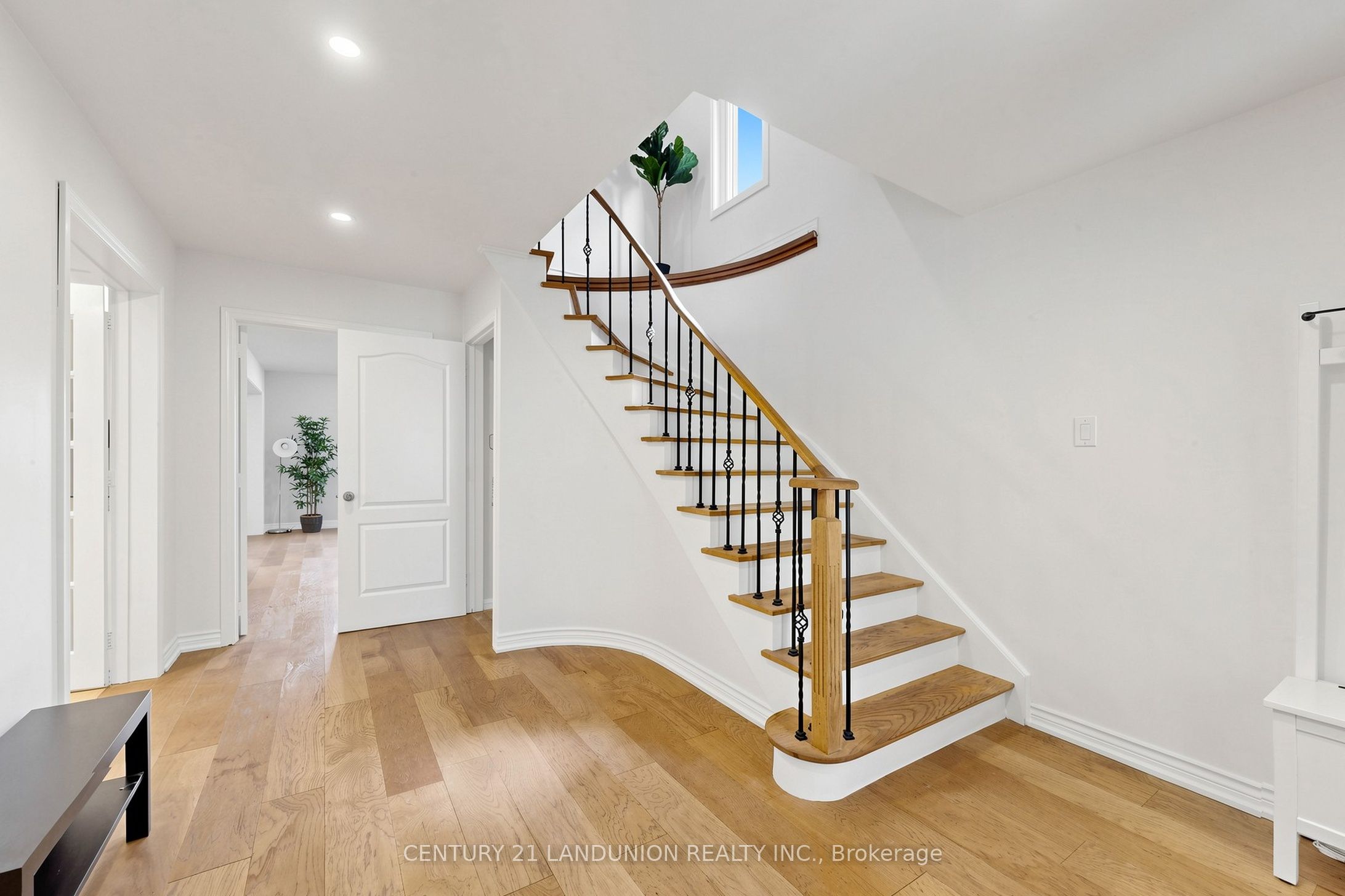 Additional image 3 of 329 Atha Avenue, Richmond Hill, ON, L4C 6A8