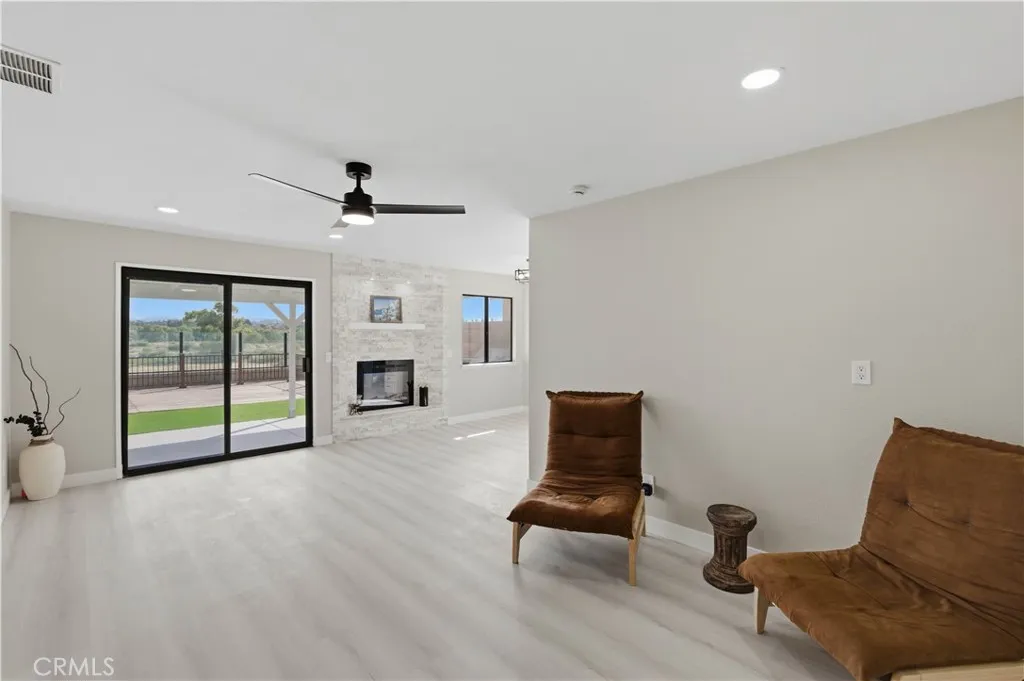 Additional image 5 of 13959 Driftwood Dr, Victorville, CA 92395