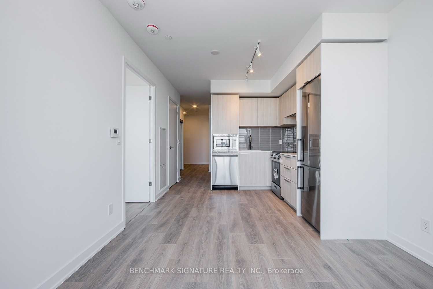 Additional image 3 of 1201-501 Yonge Street, Toronto, ON, M4Y 0G8