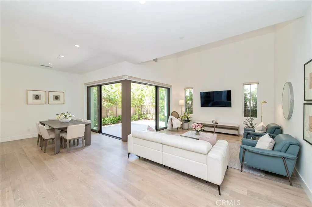 Additional image 59 of 154 Winnett, Irvine, CA 92602
