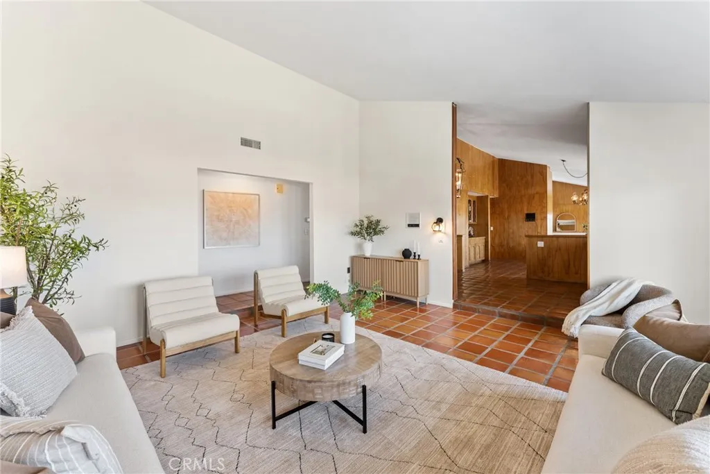 Additional image 12 of 33132 Valle Road, San Juan Capistrano, CA 92675