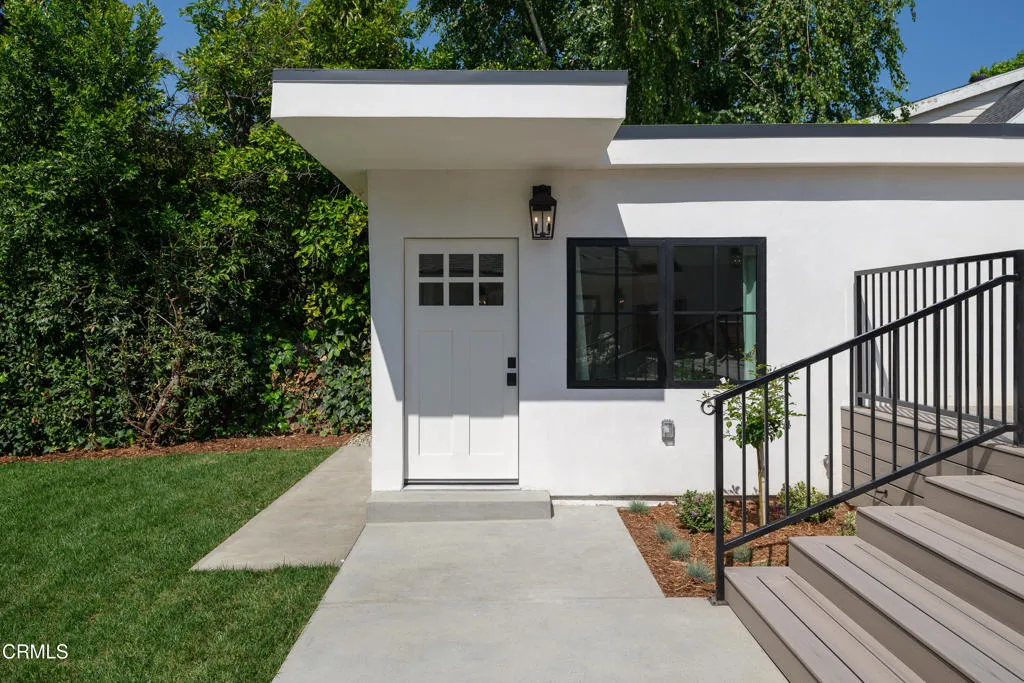Additional image 94 of 604 De Nova Street, La Canada Flintridge, CA 91011