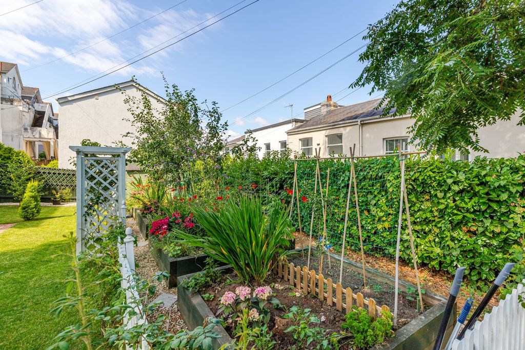 Additional image 40 of 7 bed end terrace house for saleWellswood, Torquay TQ1