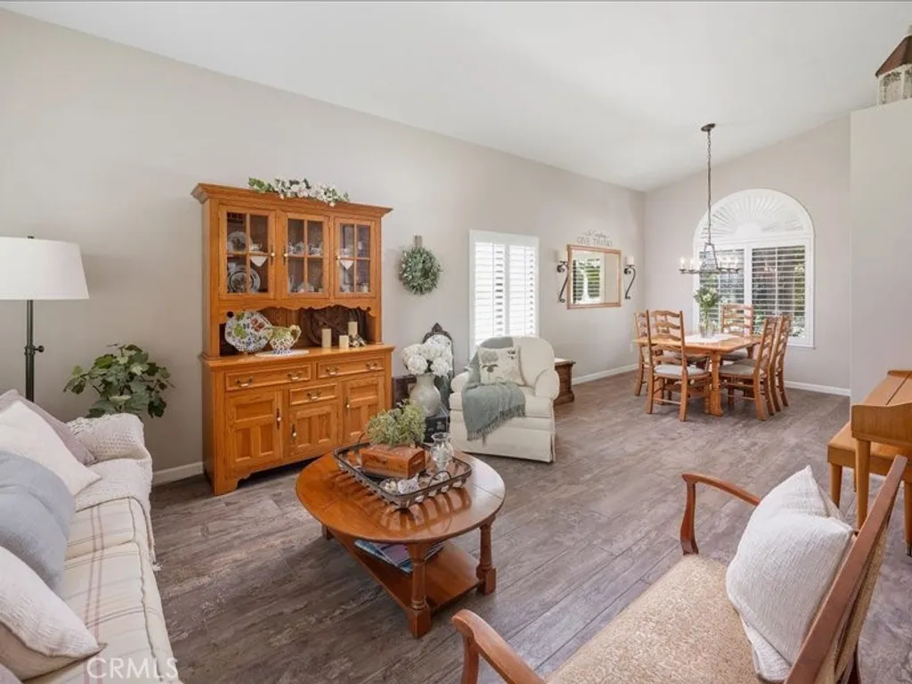 Additional image 7 of 22648 Oxford Ln, Saugus, CA 91350