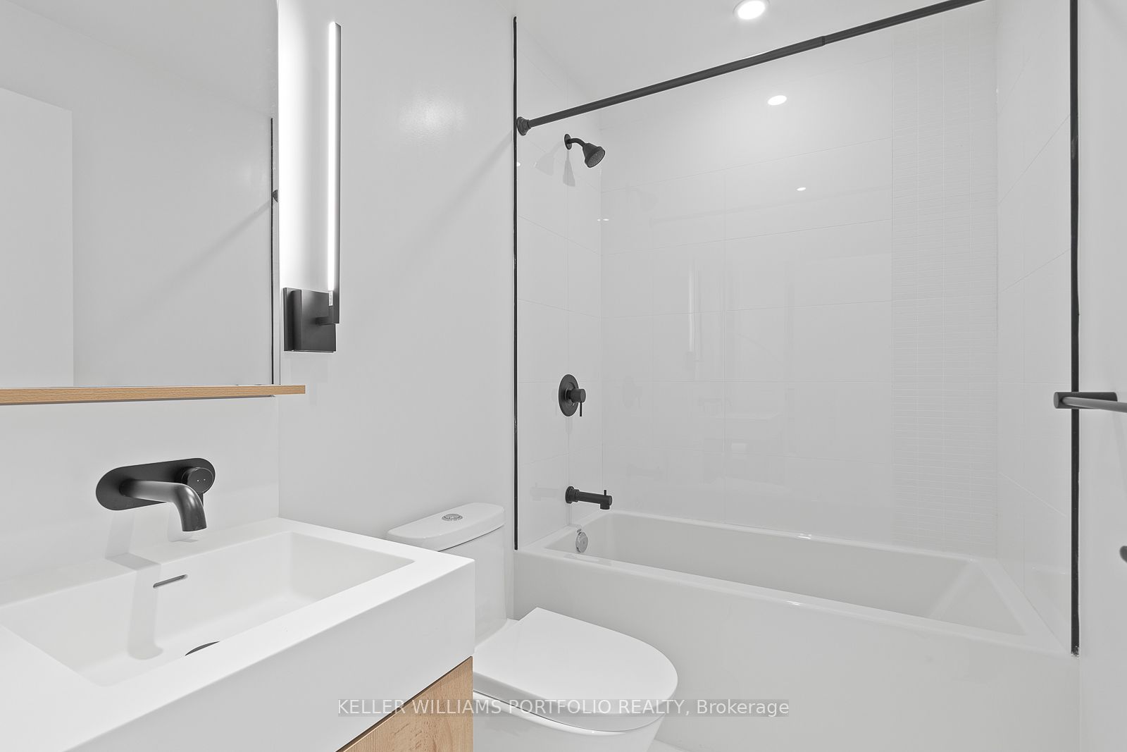 Additional image 5 of 2201-127 Broadway Avenue, Toronto, ON, M4P 1V4