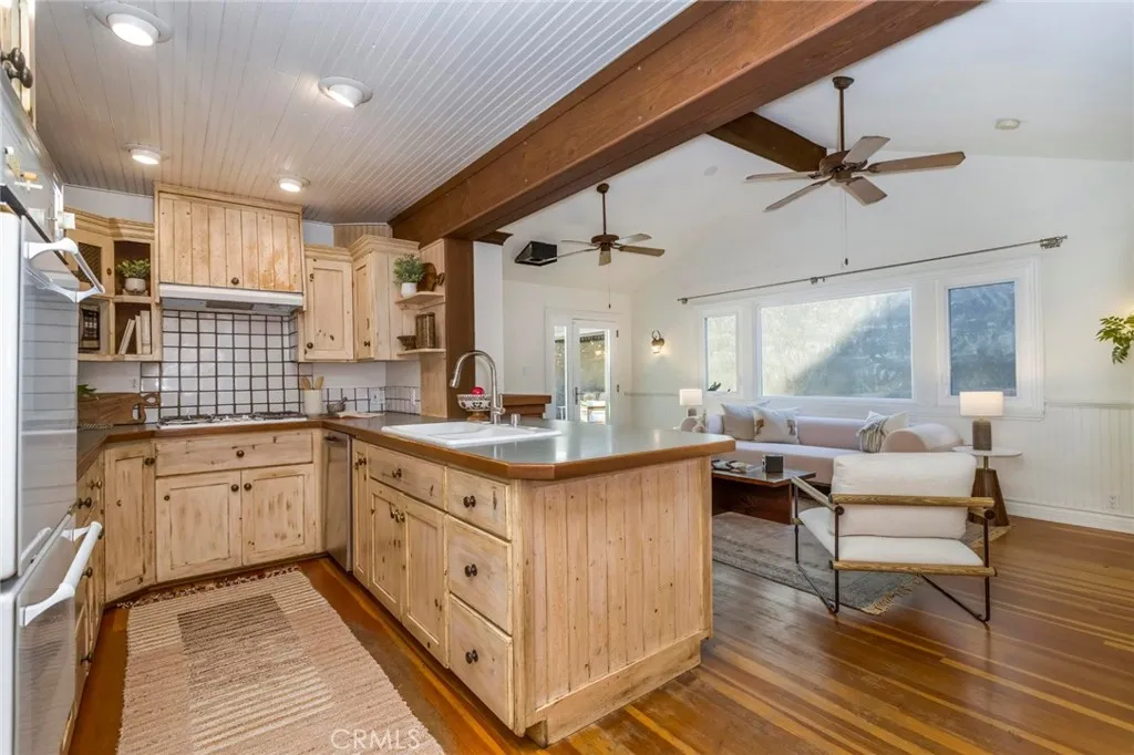 Additional image 8 of 10210 La Canada Way, Shadow Hills, CA 91040