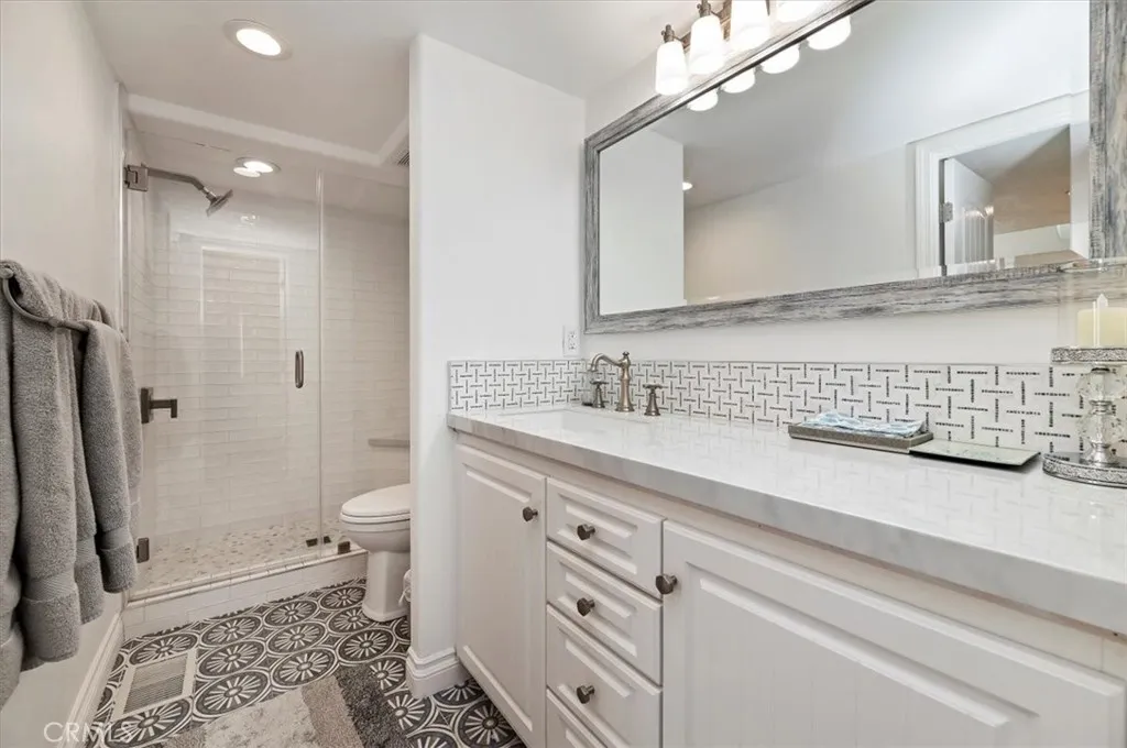 Additional image 75 of 58 Beach Dr, Newport Beach, CA 92663