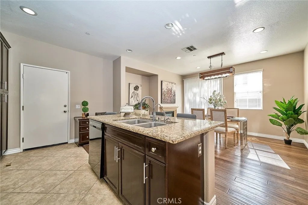 Additional image 72 of 12506 Ventosa Ln, Eastvale, CA 91752