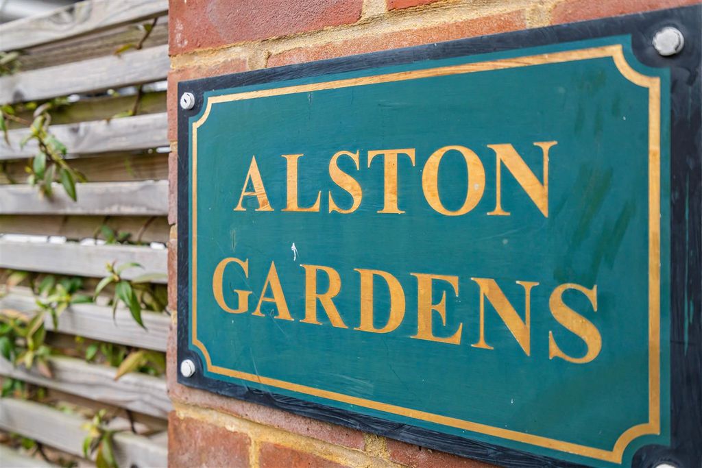Additional image 13 of 2 bed flat for saleAlston Gardens, Maidenhead SL6