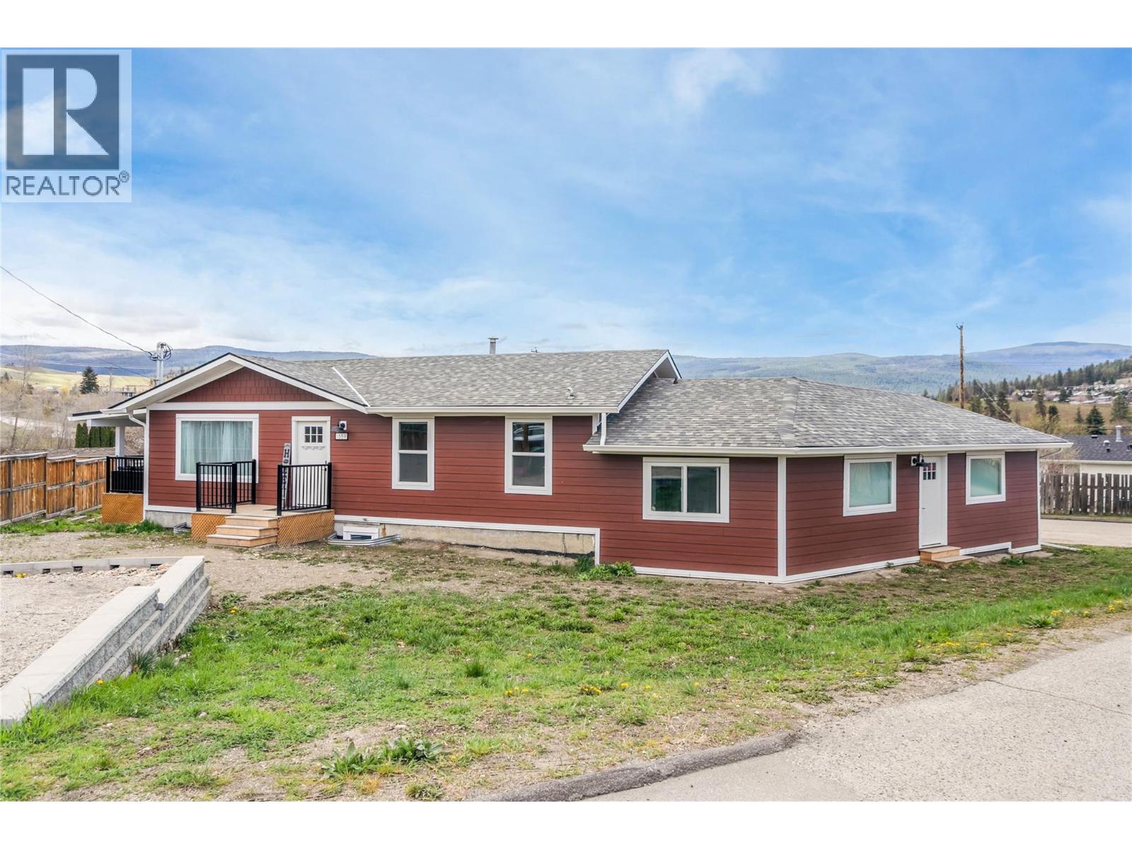 1559 Duncan Court, Kelowna, BC, V1P1L2