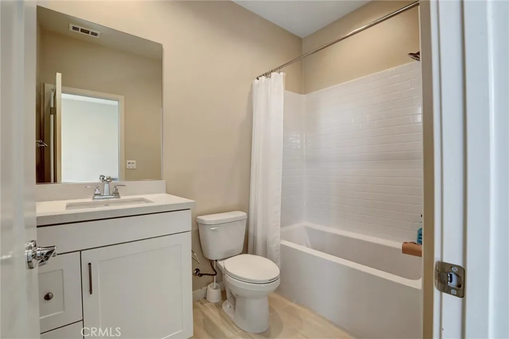 Additional image 23 of 176 Novel, Irvine, CA 92618