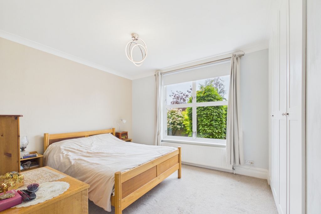 Additional image 9 of 3 bed flat for saleGloucester Road, Ross-On-Wye, Herefordshire HR9