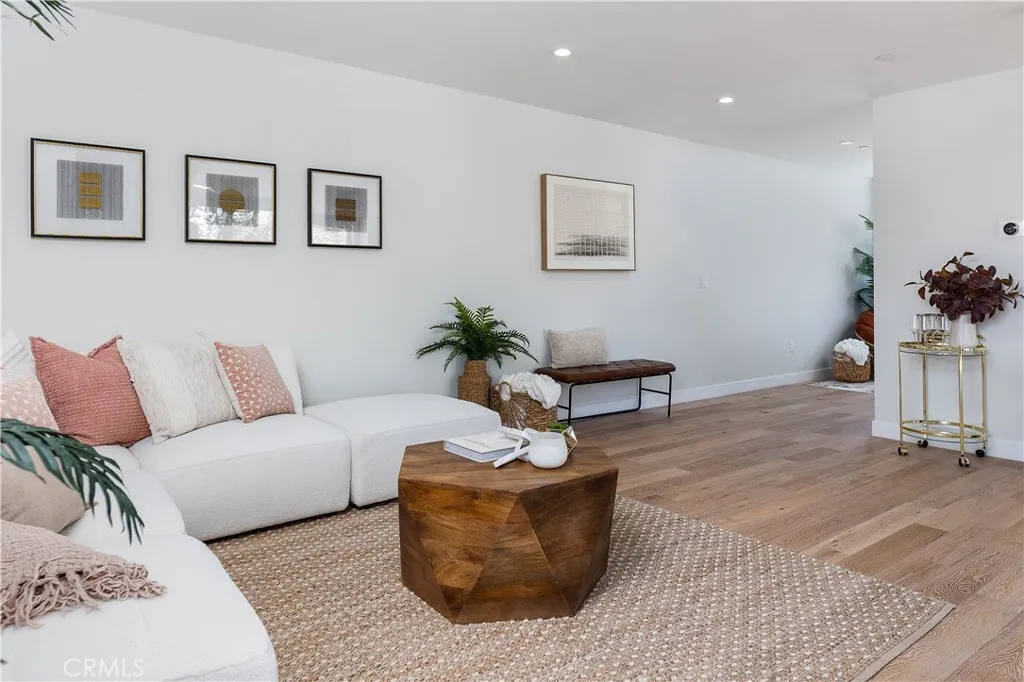 Additional image 20 of 2822 Rowena Ave, Silver Lake, CA 90039
