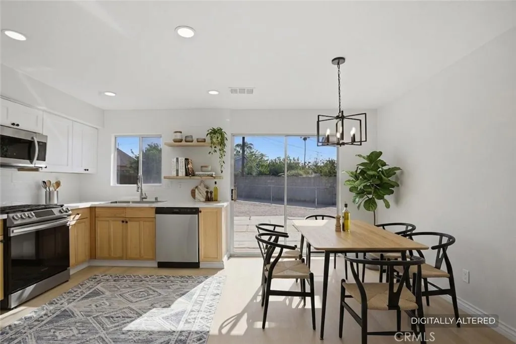 4063 Honeysuckle Street, Riverside, CA 92501 photo 2