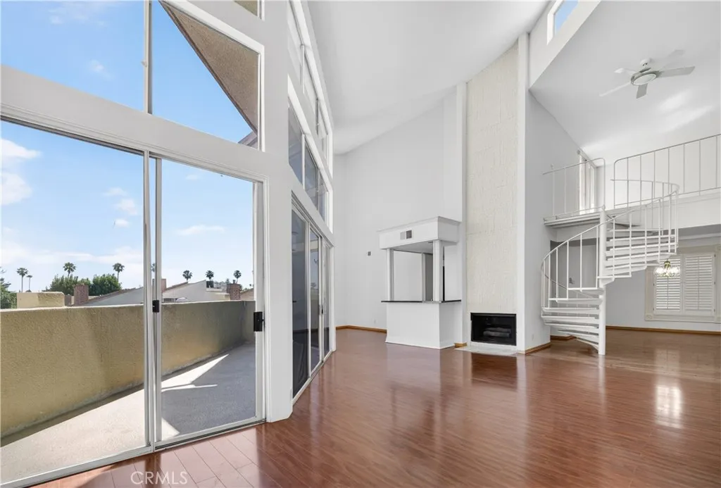 Additional image 32 of 5216 Yarmouth Avenue Unit 305, Encino, CA 91316