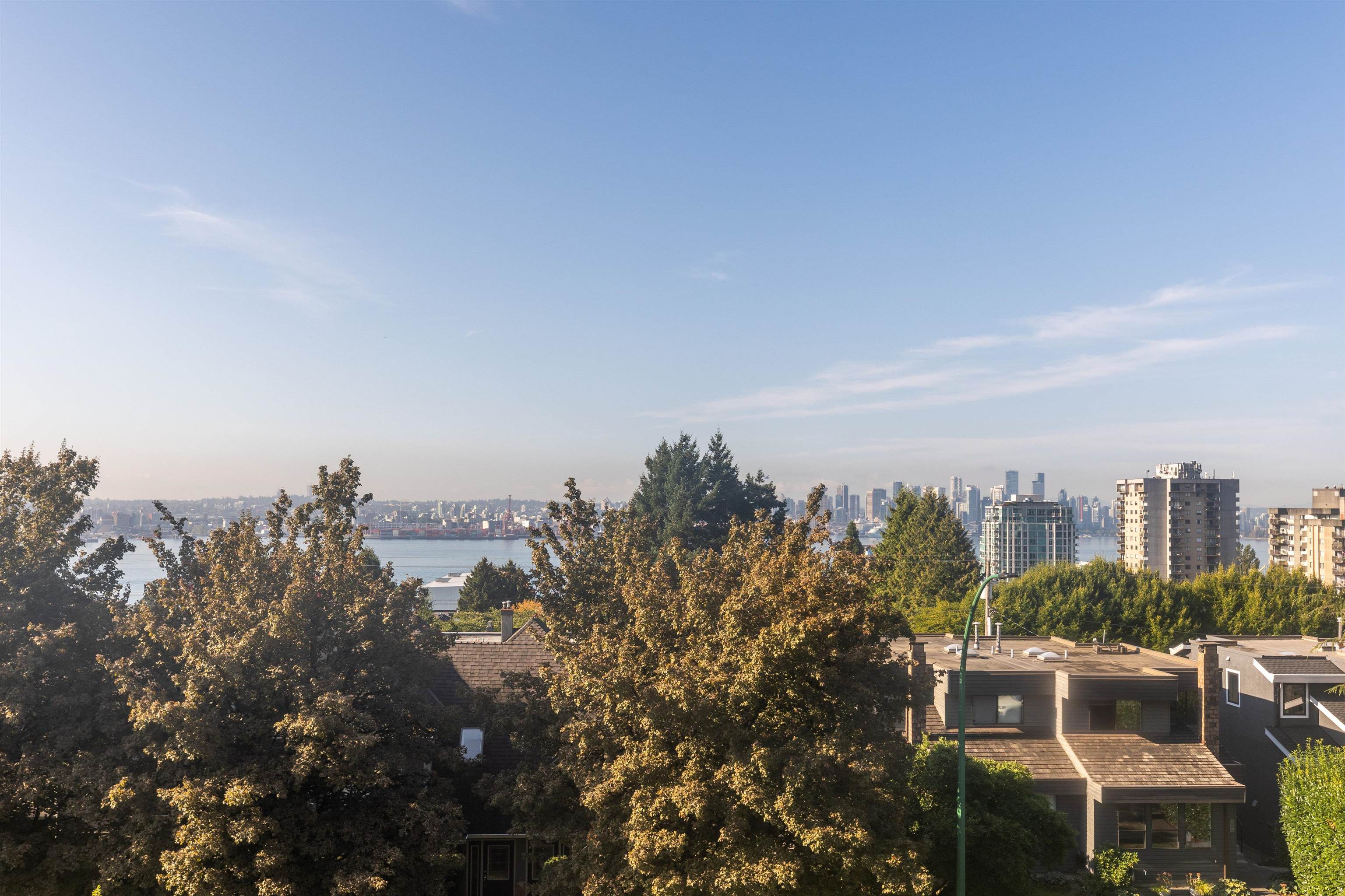 Additional image 3 of 1-244 5th Street E, North Vancouver, BC, V7L 1L7