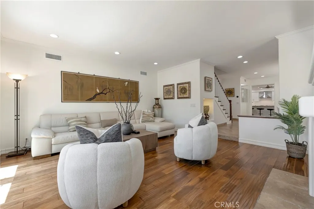 Additional image 7 of 515 20th Street, Huntington Beach, CA 92648