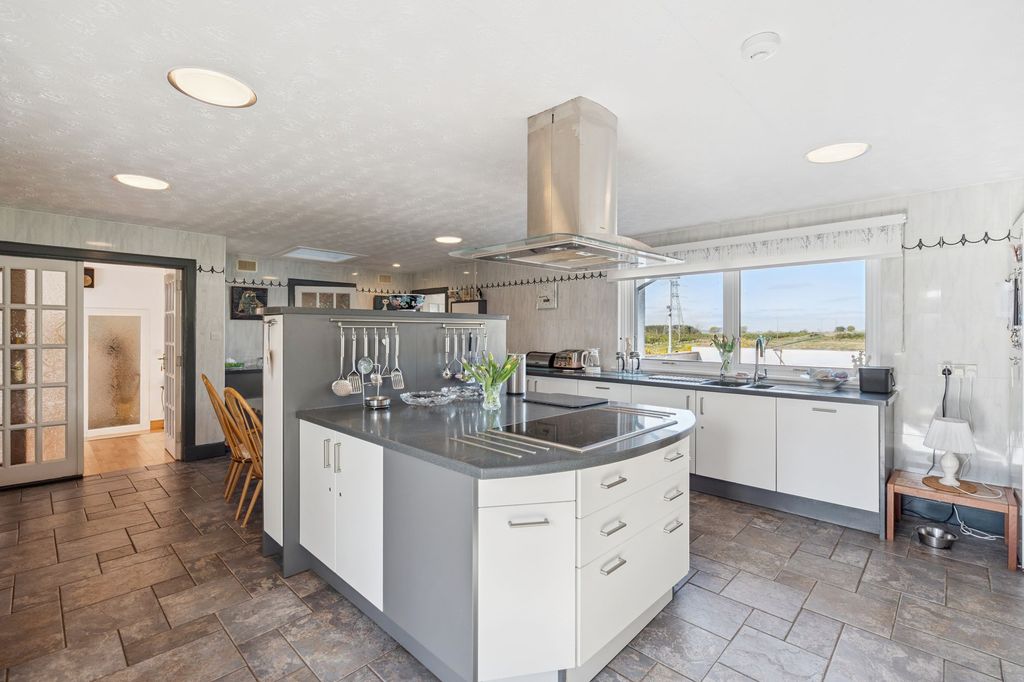Additional image 9 of 5 bed detached house for saleShandale, Dunblane FK15