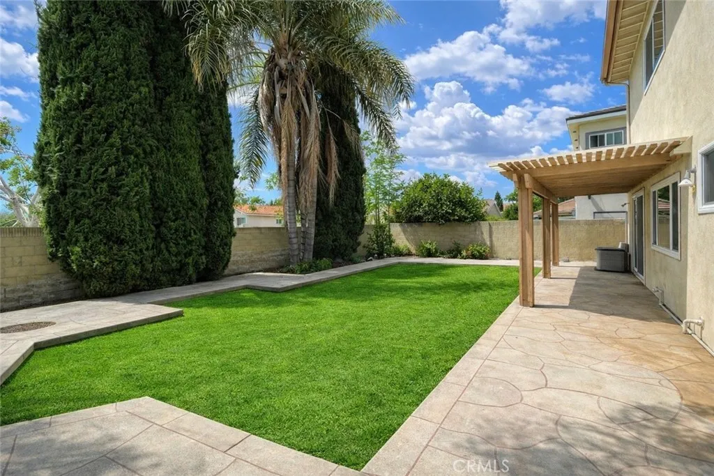 13130 Rose St, Cerritos, CA 90703