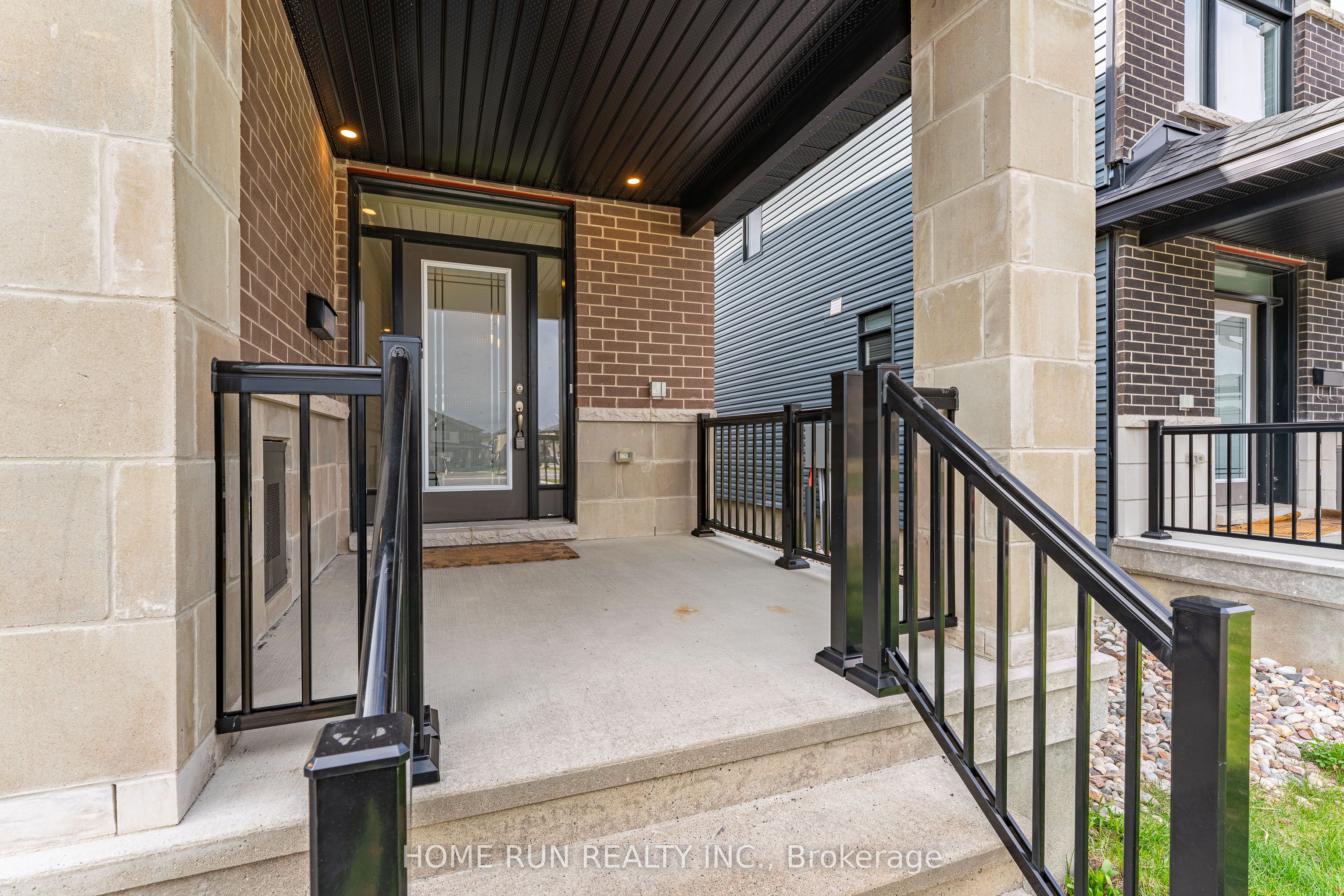 Additional image 2 of 78 Nettle Crescent, Ottawa, ON, K1T 0W8