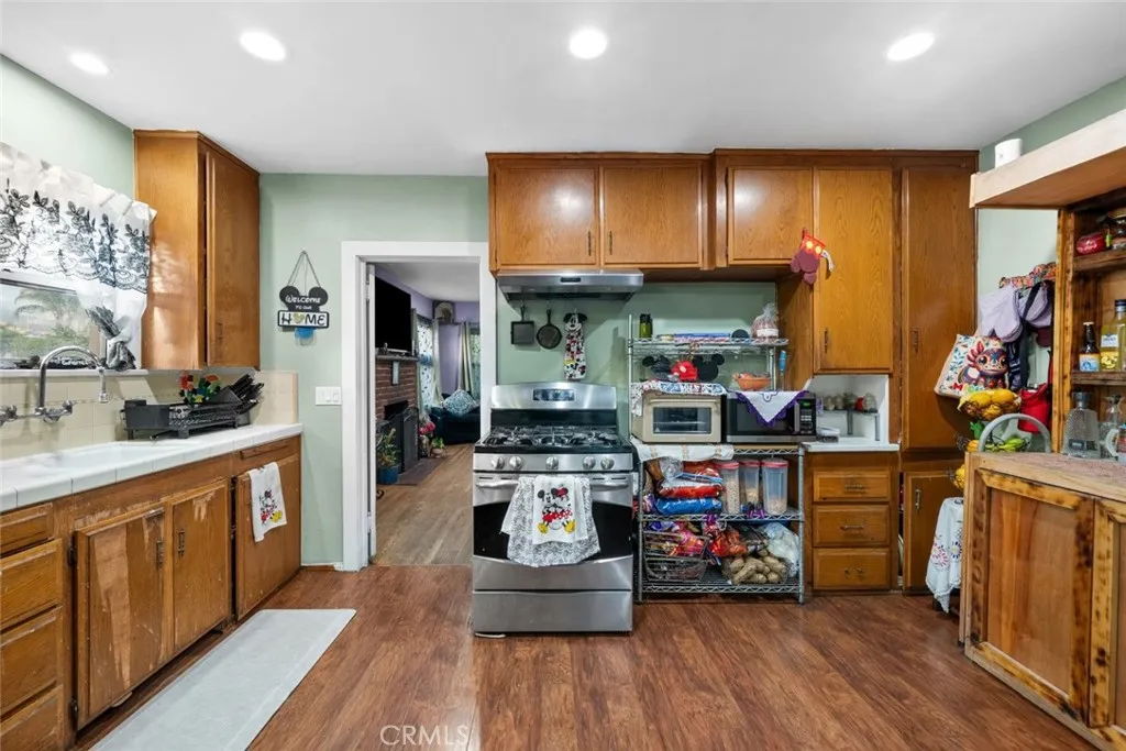 Additional image 94 of 244 N 10th St, Santa Paula, CA 93060