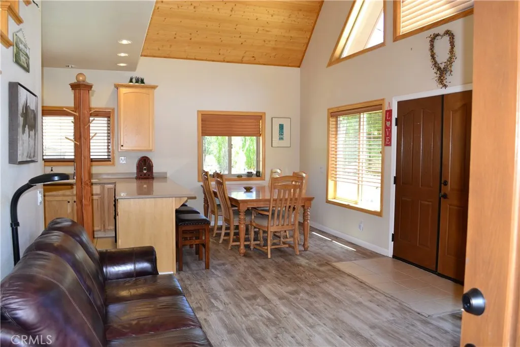 Additional image 5 of 2405 Symonds Dr, Pine Mountain Club, CA 93222
