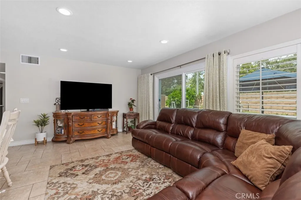 Additional image 19 of 6323 Bataan St, Cypress, CA 90630