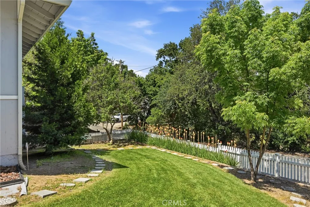 Additional image 30 of 389 N Estep St, Lakeport, CA 95453