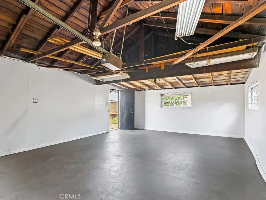 Additional image 25 of 14912 S Gibson Ave, Compton, CA 90221