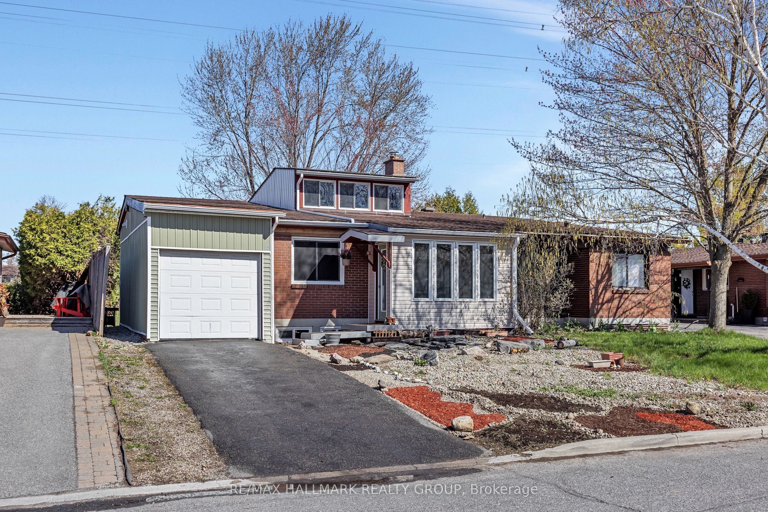 Additional image 2 of 35 Benlea Drive, Ottawa, ON, K2G 4A3