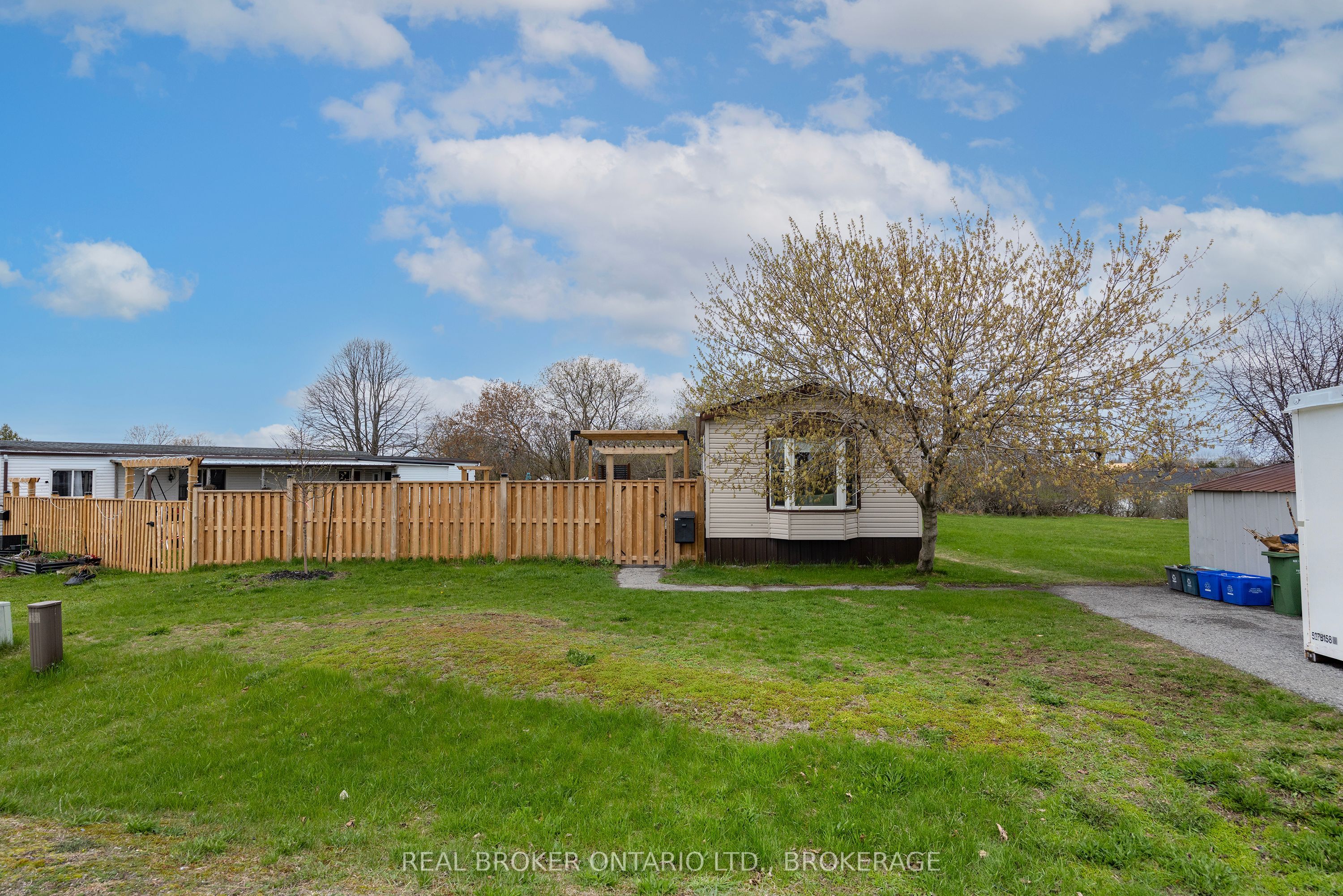 Additional image 3 of 11 Hermes Drive, Kingston, ON, K7K 5T3