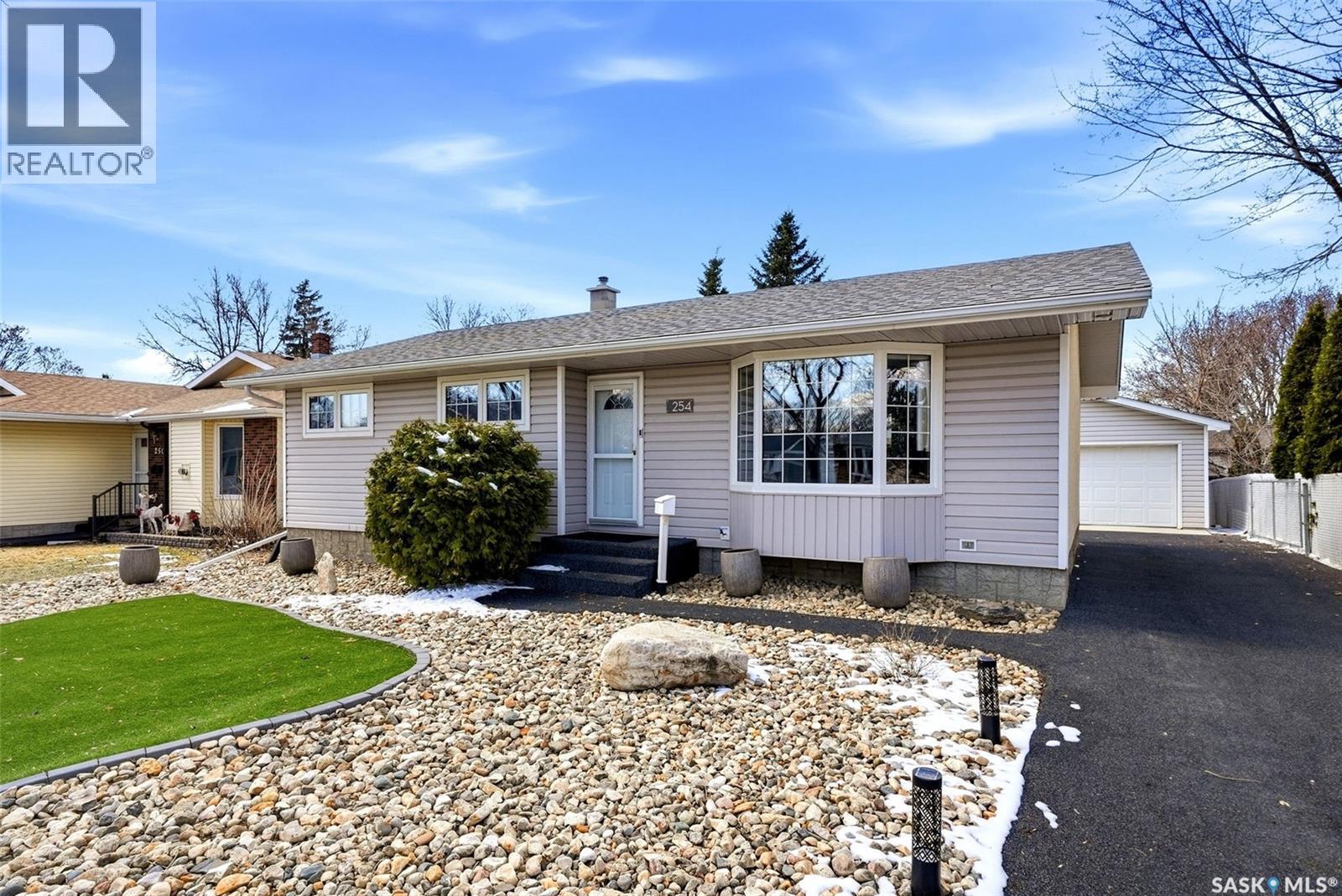 254 Wells Street, Regina, SK, S4R6T2