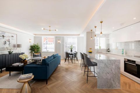 Harley Street, Marylebone W1G