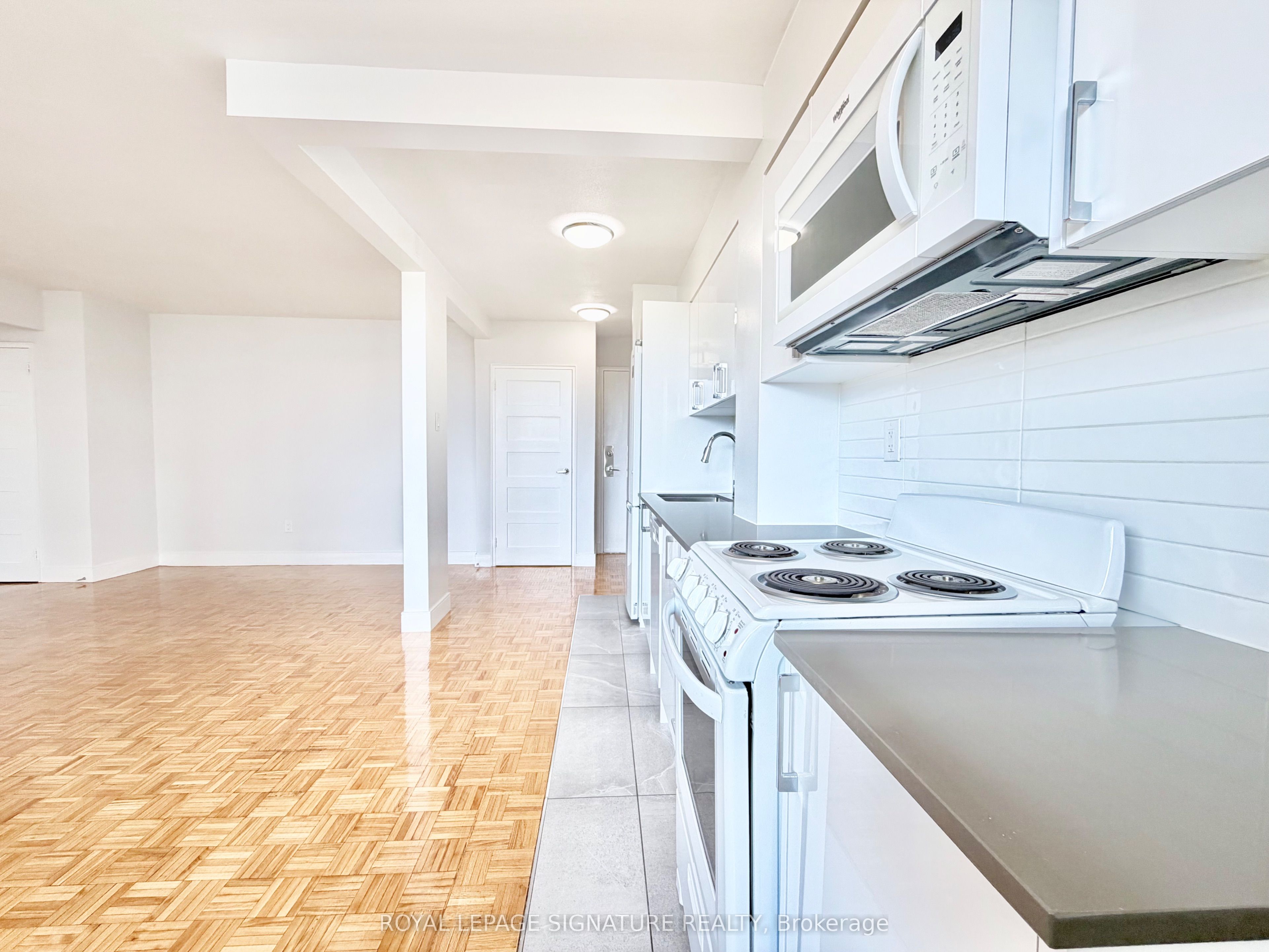 Additional image 5 of 809-276 St George Street, Toronto, ON, M5R 2P6
