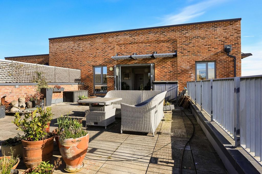 Additional image 16 of 3 bed flat for saleRenard Way, Trumpington, Cambridge CB2