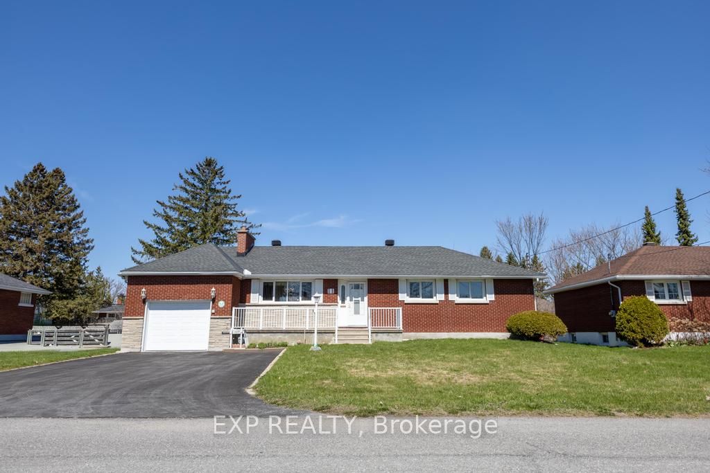 Additional image 4 of 11 Donna Street, Ottawa, ON, K2G 2V5