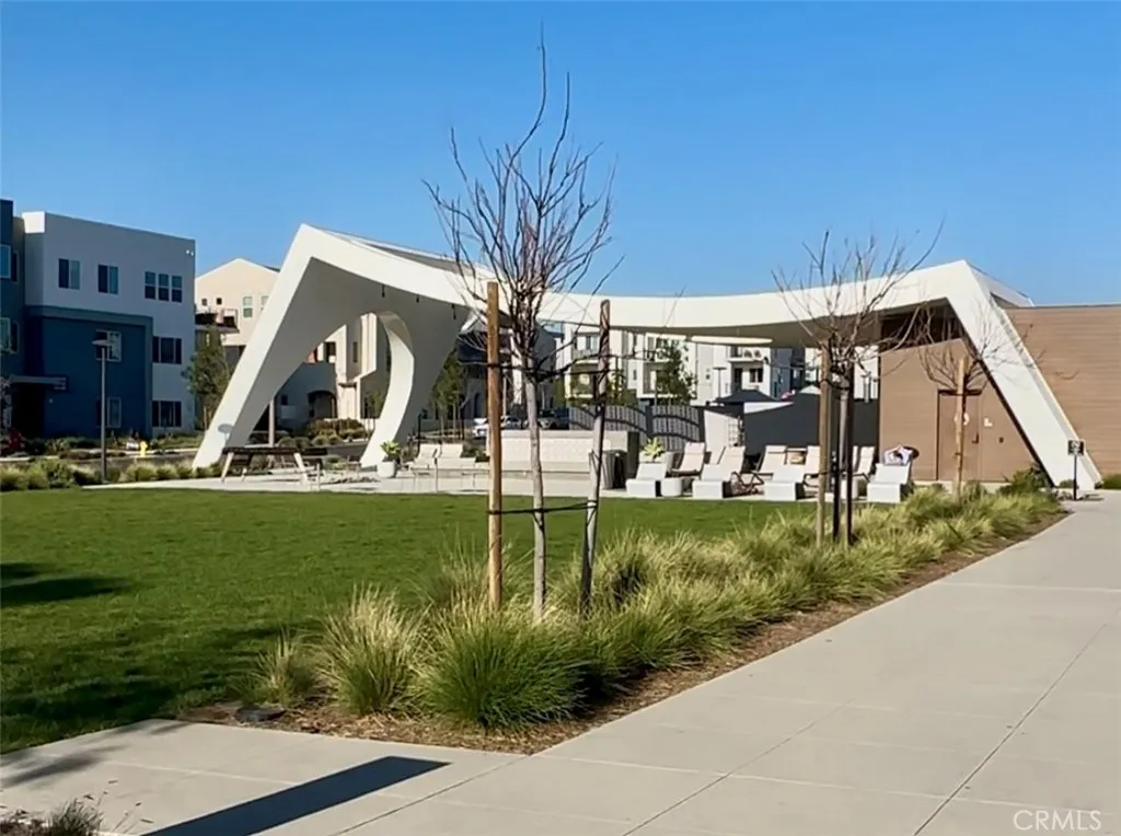 Additional image 138 of 254 Tank, Irvine, CA 92618