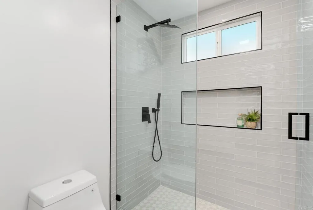 Additional image 15 of 10966 Red Rock Dr, San Diego, CA 92131