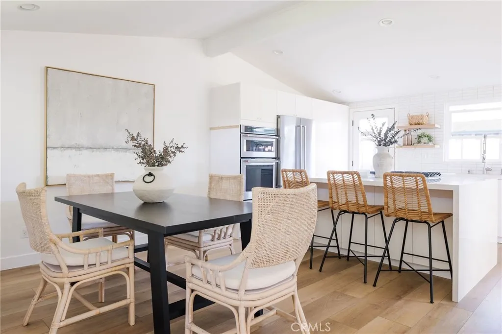 Additional image 65 of 2566 Oxford Ln, Costa Mesa, CA 92626