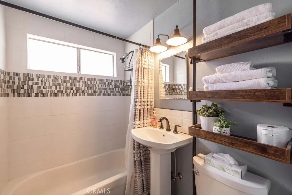 Additional image 17 of 712 Irving Way, Big Bear City, CA 92314
