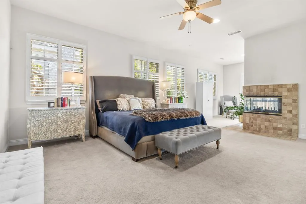 Additional image 50 of 1546 Oak Ave, Carlsbad, CA 92008
