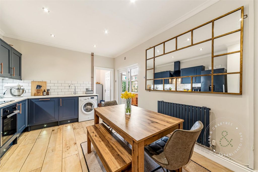 Additional image 9 of 2 bed flat for saleLlandaff Road, Pontcanna, Cardiff CF11