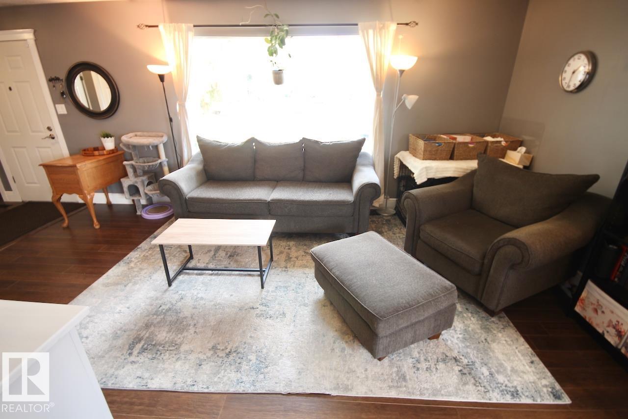 Additional image 6 of 8607 35a Avenue NW, Edmonton, AB, T6K0C3