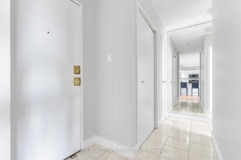 Additional image 8 of 901-49 Queen Street E, Mississauga, ON, L5G 4N6