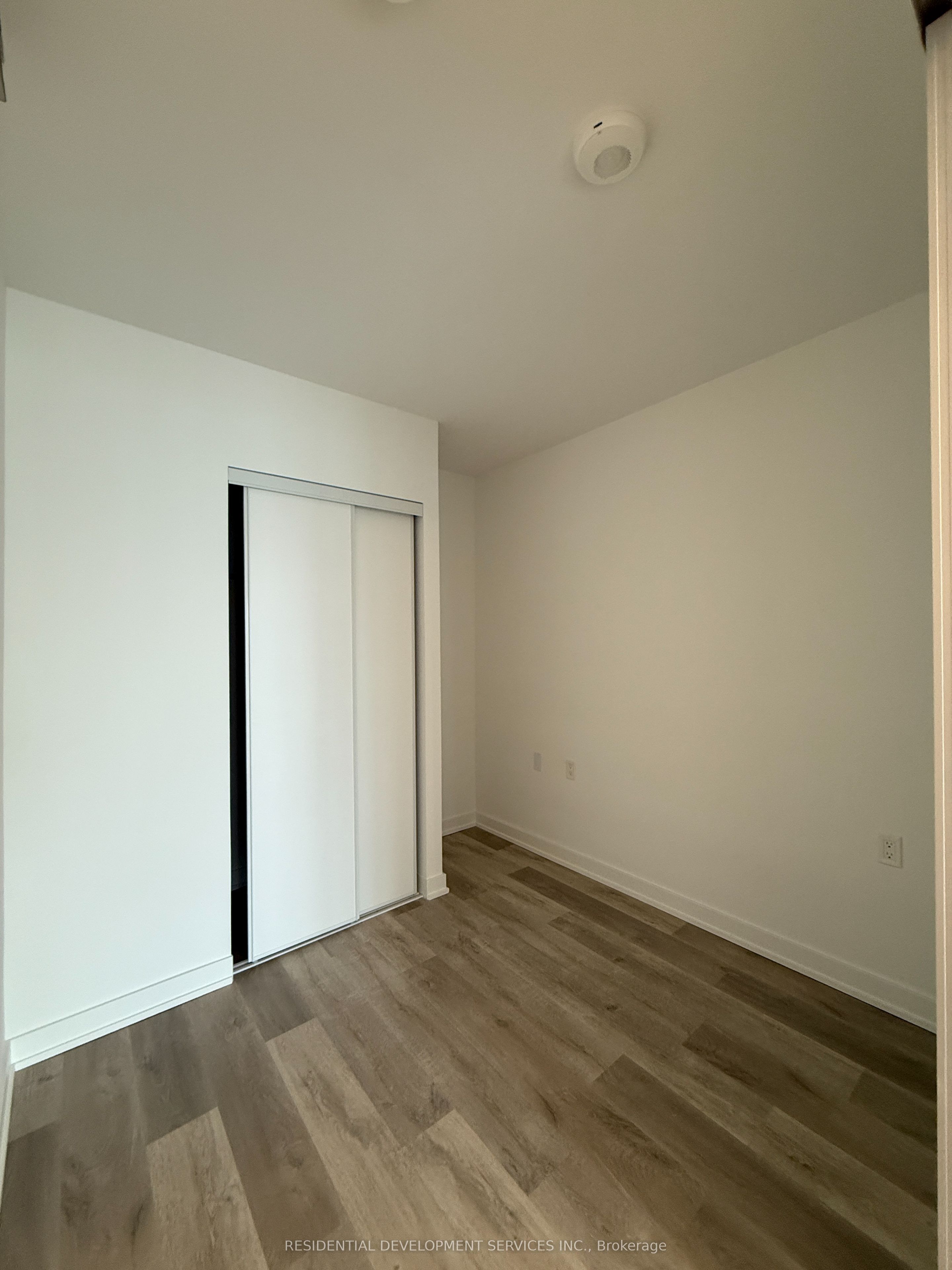 Additional image 5 of 3507-88 Queen Street, Toronto, ON, M5C 0B6
