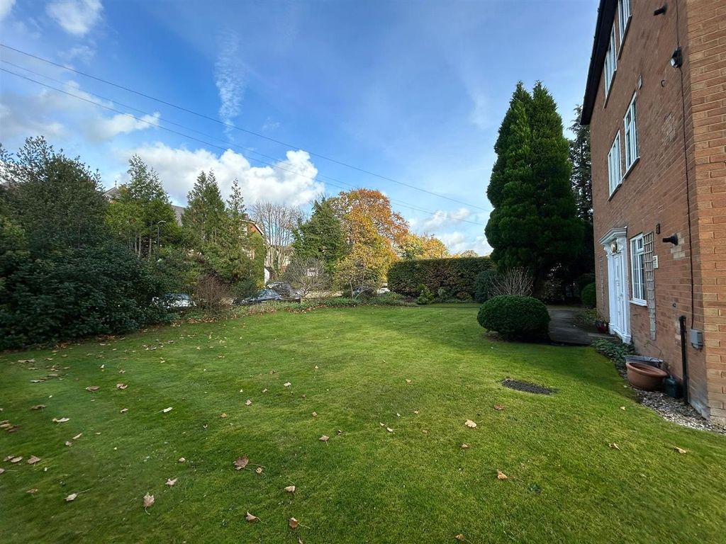 Additional image 9 of 2 bed flat for saleIrlam Road, Sale M33
