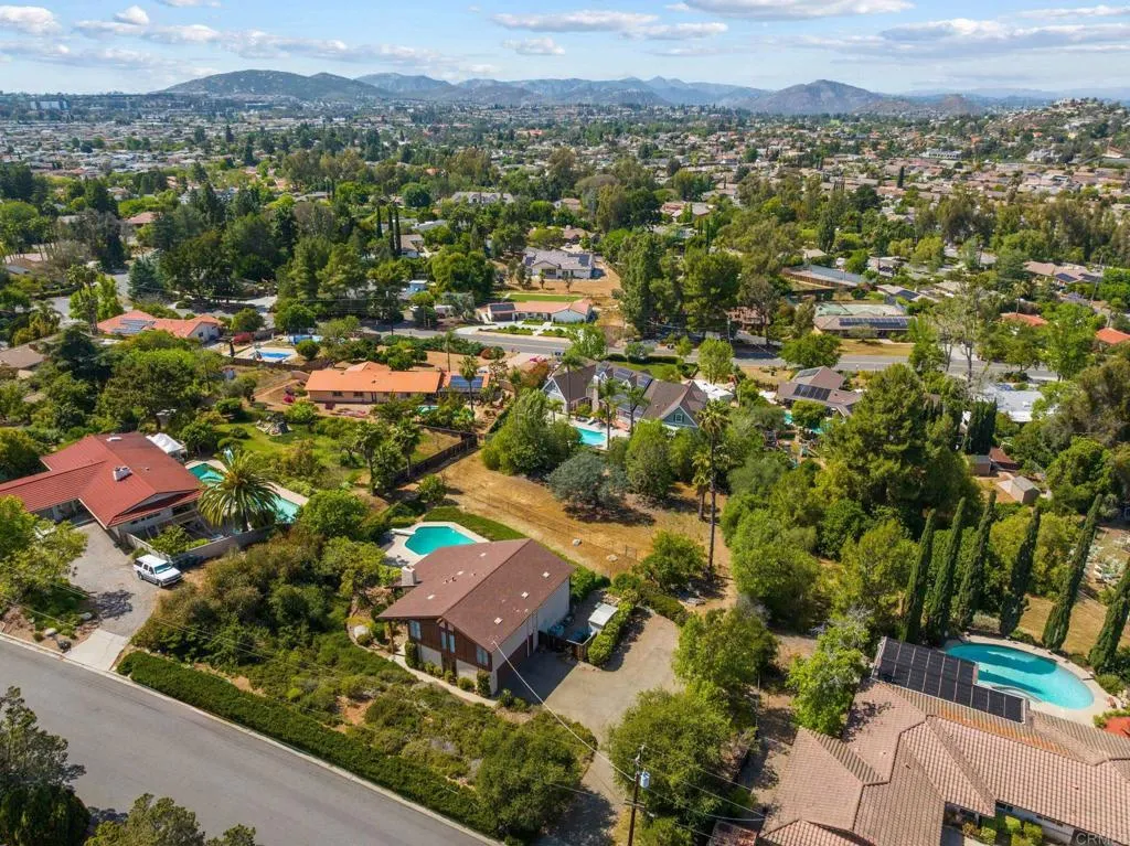 Additional image 32 of 16414 Calle Ana, Poway, CA 92064