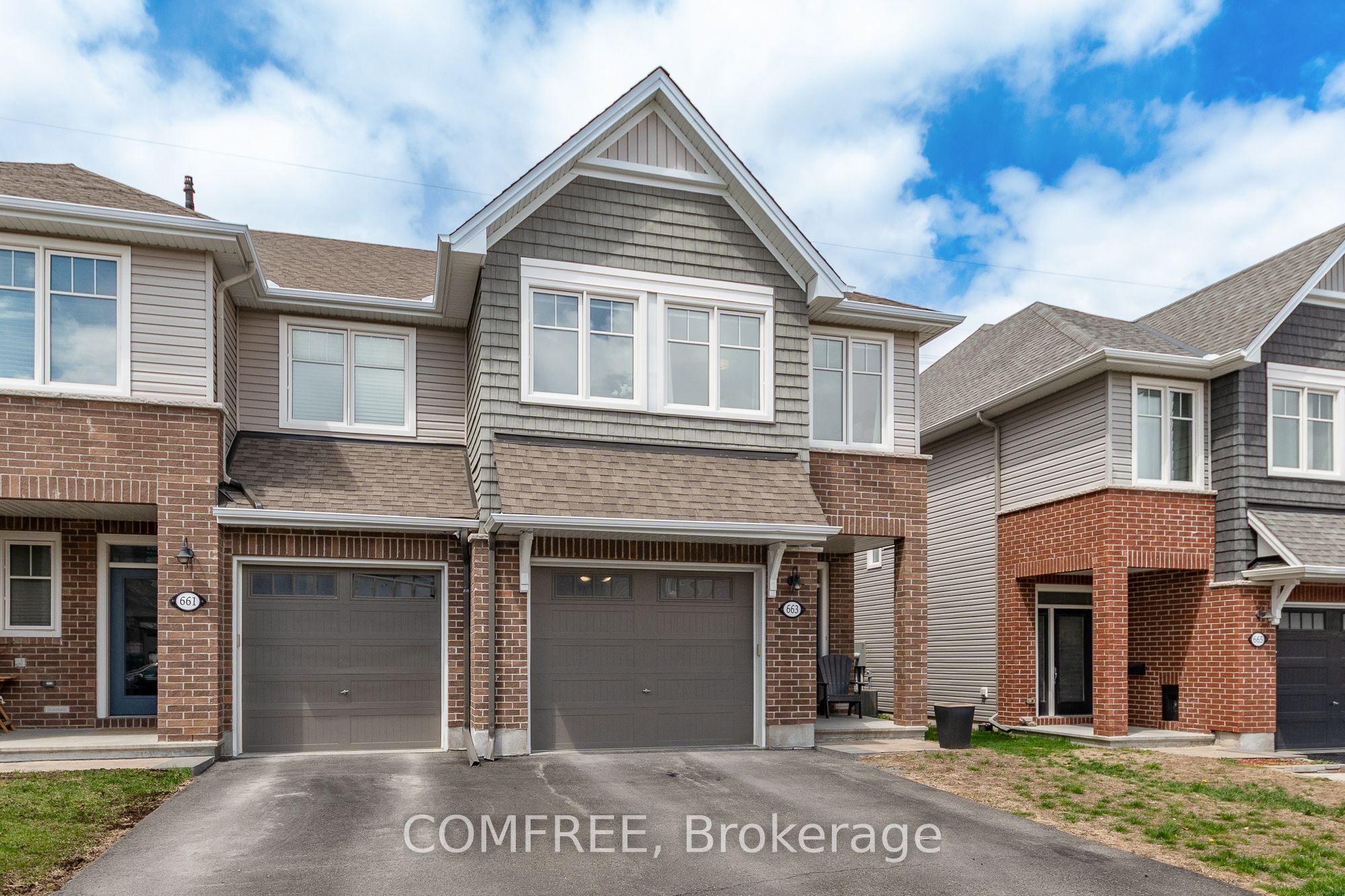663 Putney Crescent, Ottawa, ON, K2S 2N7